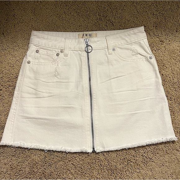 NWOT {We The Free} by Free People zip it up mini white distressed denim skirt. - Picture 13 of 15